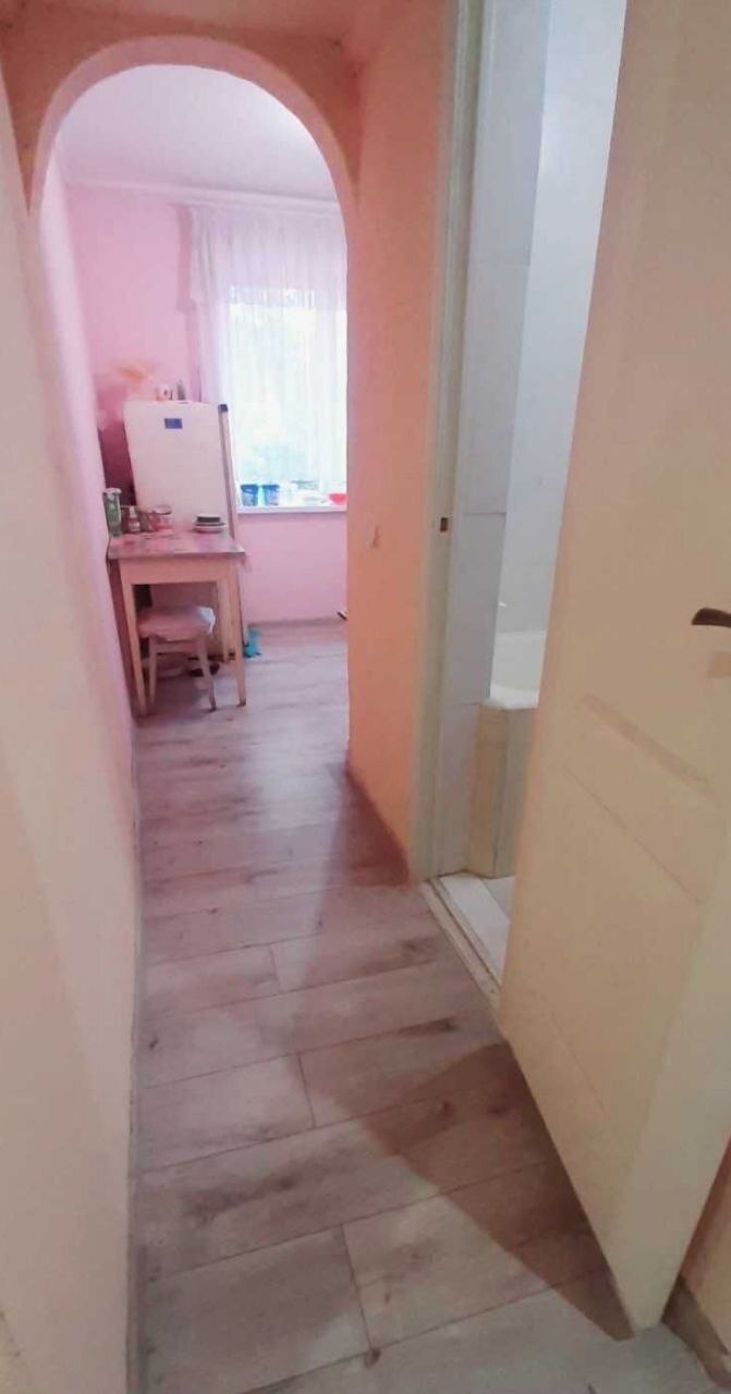 Продажа 2-комнатной квартиры 49.4 м², Каменецкая ул., 125