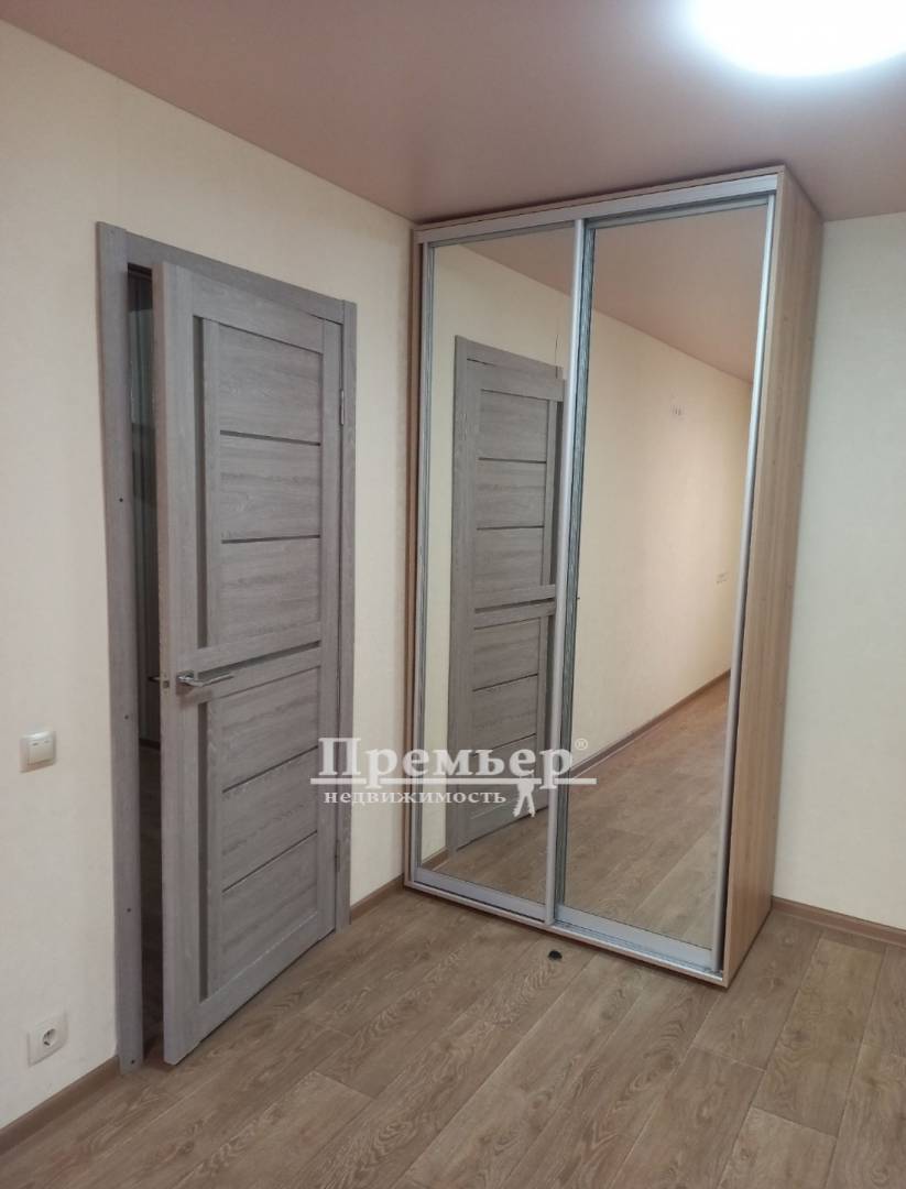 Продаж 1-кімнатної квартири 34 м², Героїв оборони Одеси вул.