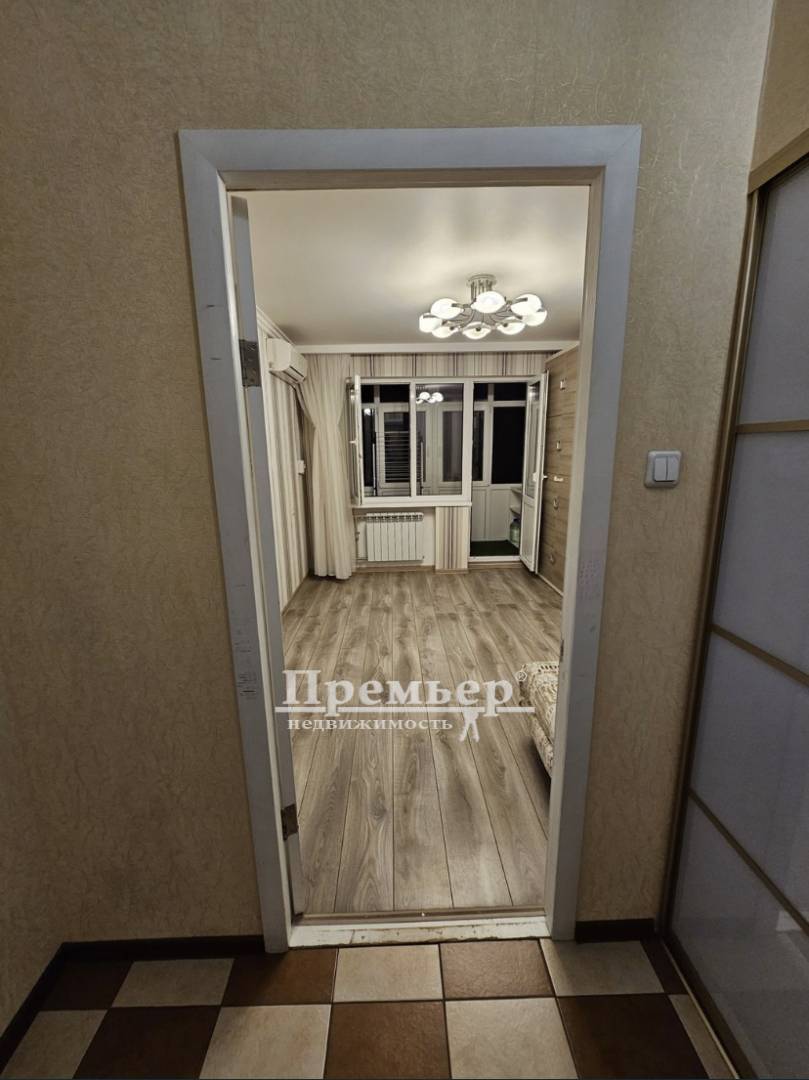 Продаж 2-кімнатної квартири 46 м², Академіка Заболотного вул.