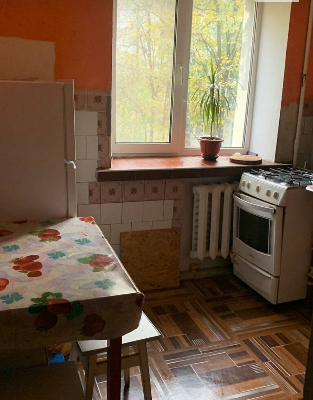 Продажа 3-комнатной квартиры 50.7 м², Мира просп., 80/2