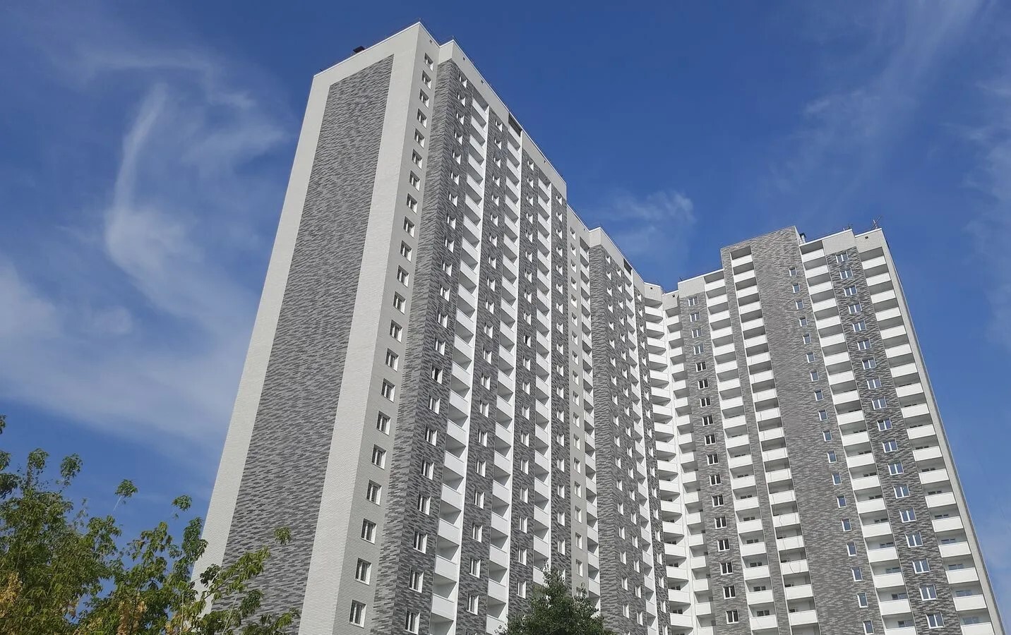 Продаж 1-кімнатної квартири 54 м², Коноплянська вул., 22
