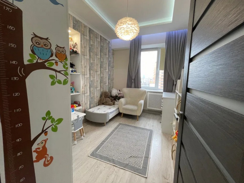 Продажа 2-комнатной квартиры 90 м², Крутогорный спуск, 28