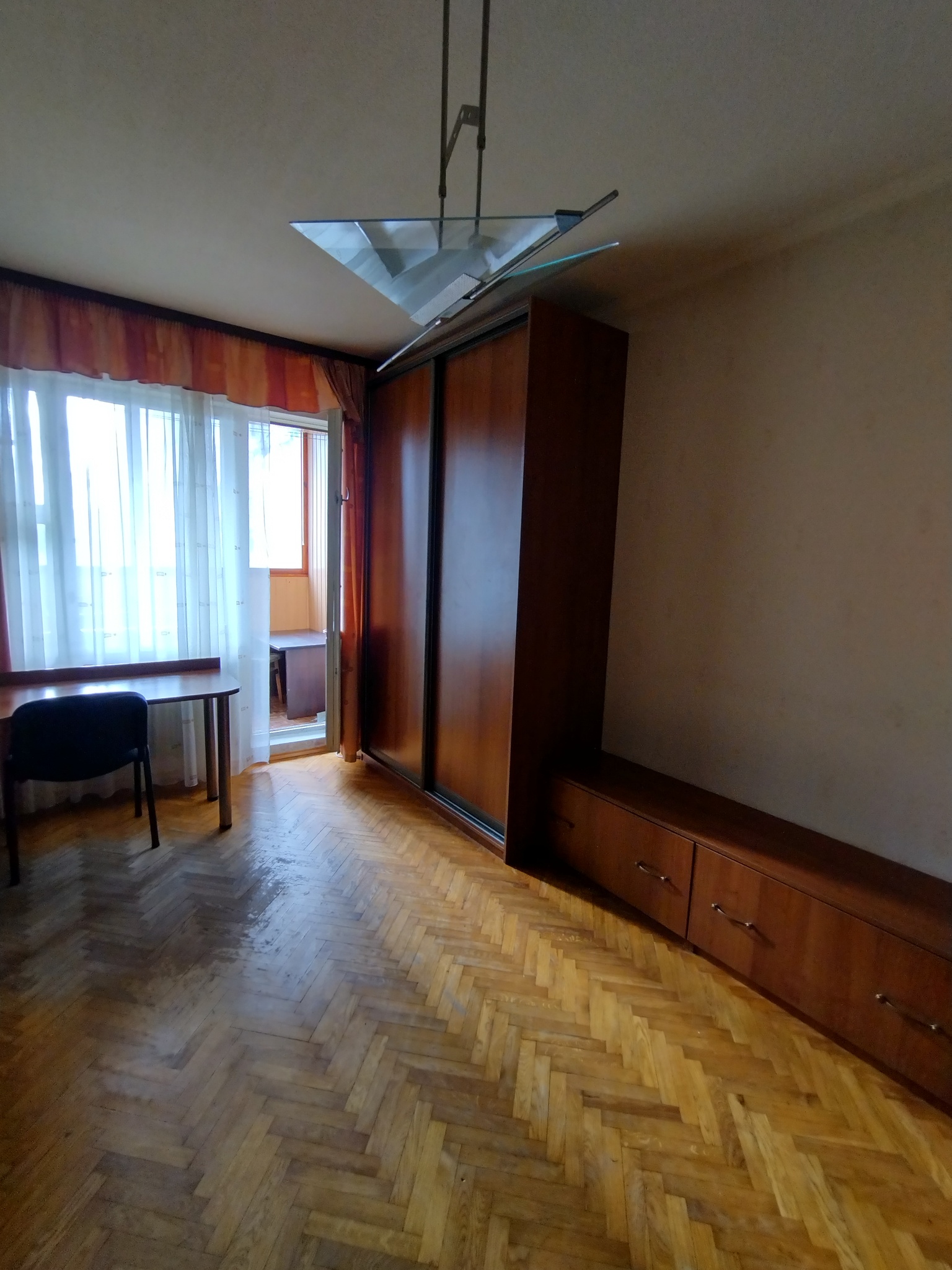 Продажа 3-комнатной квартиры 75 м², Героев Днепра ул., 22