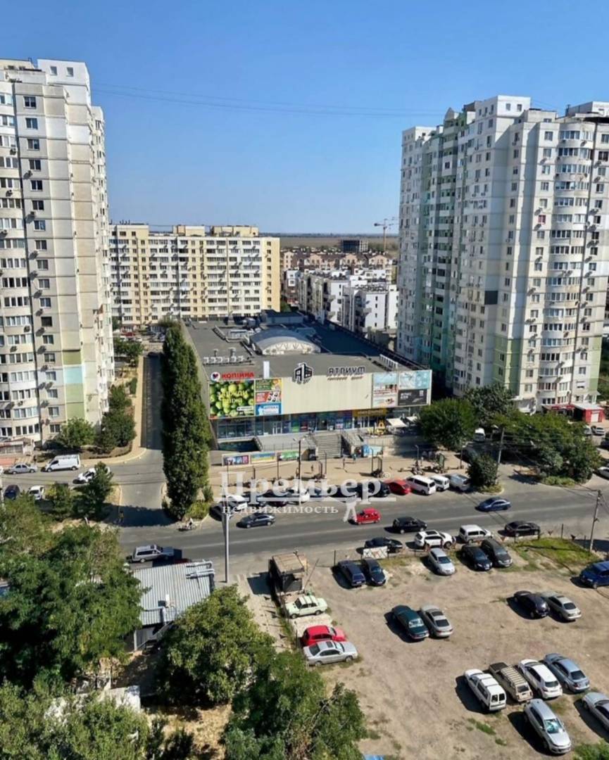 Продаж 2-кімнатної квартири 58 м², Генерала Бочарова вул.