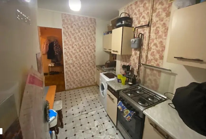 Продаж 2-кімнатної квартири 45 м², Тополина вул.