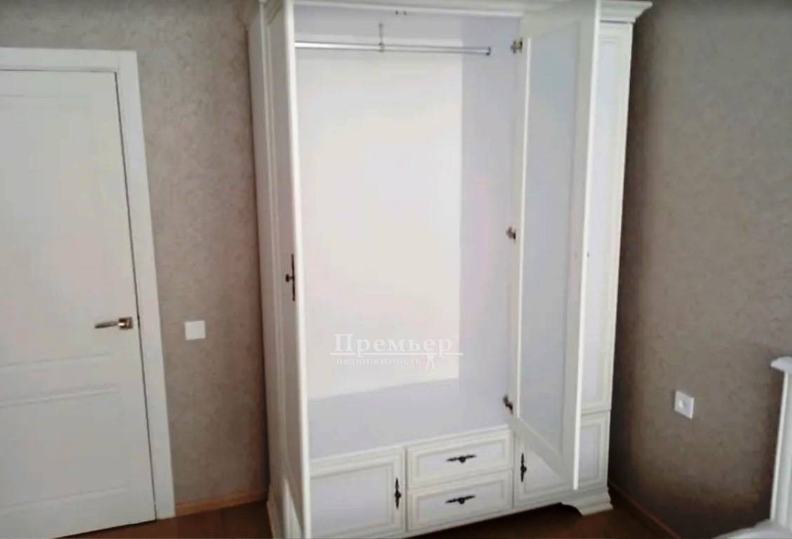 Продажа 1-комнатной квартиры 47 м², Жаботинского ул.