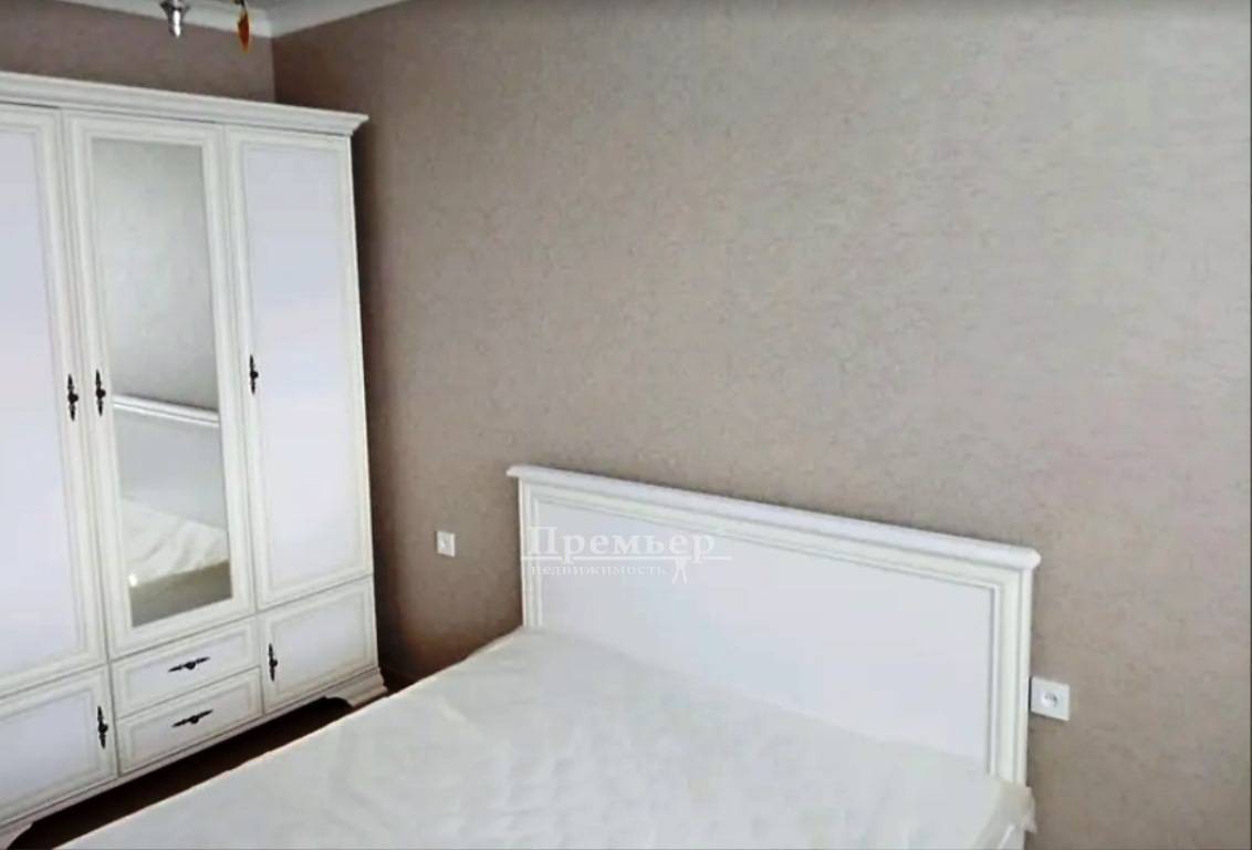 Продажа 1-комнатной квартиры 47 м², Жаботинского ул.