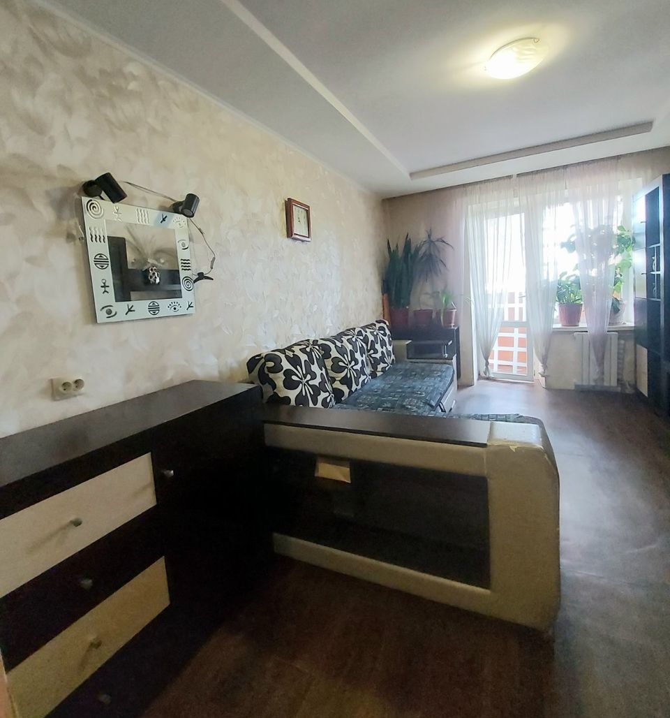 Продаж 2-кімнатної квартири 46 м², Бурштинова вул., 40