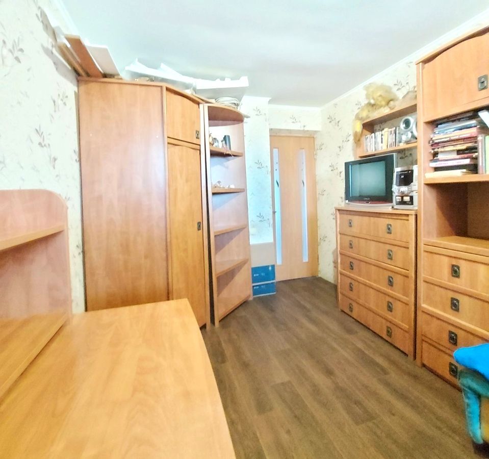 Продаж 2-кімнатної квартири 46 м², Бурштинова вул., 40