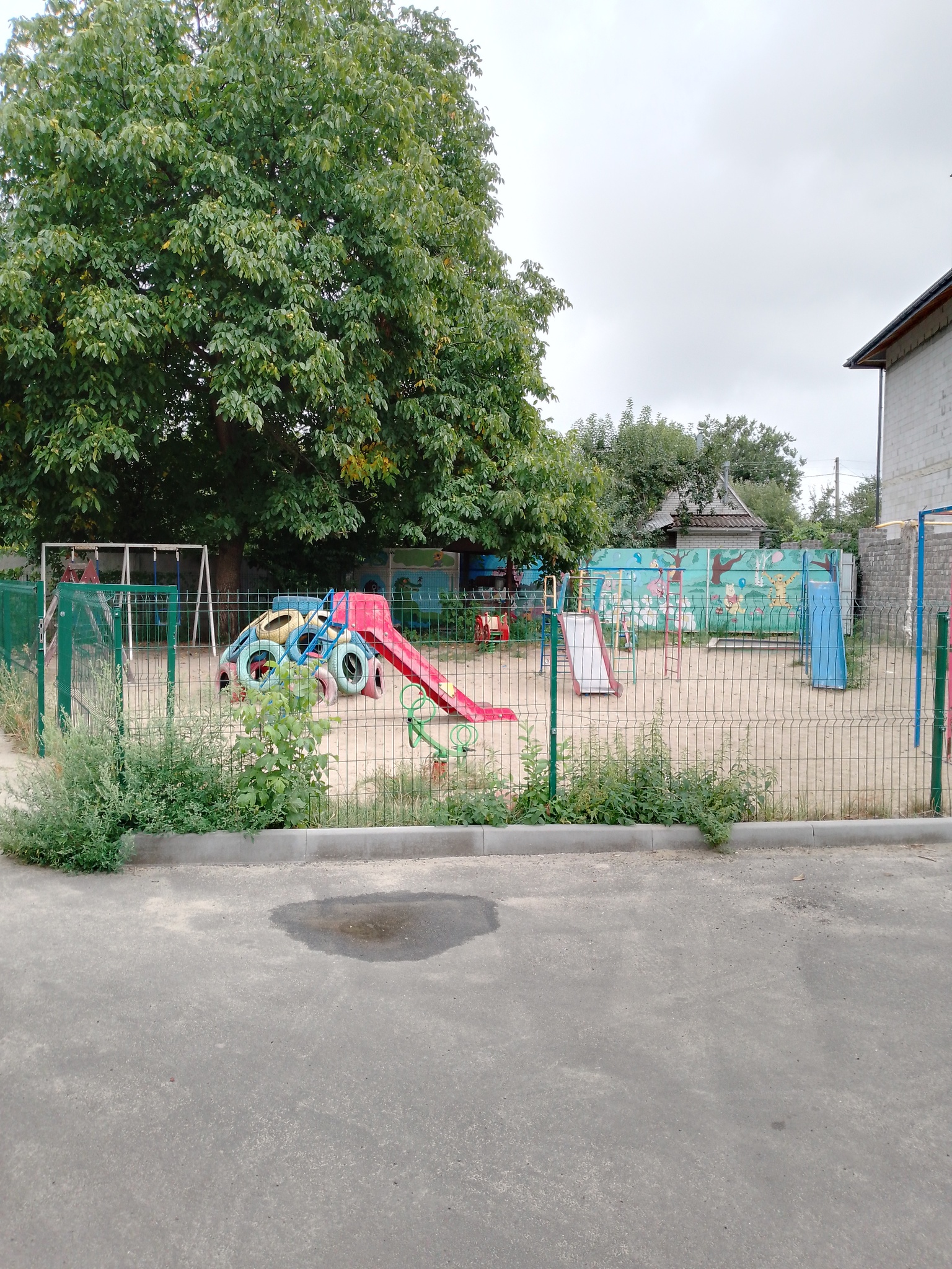 Продаж ділянки під індивідуальне житлове будівництво 6 соток, Стеценка вул.