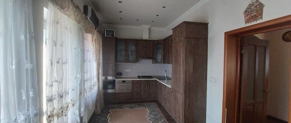 Оренда 2-кімнатної квартири 110 м², вул.Бориспольця, 6