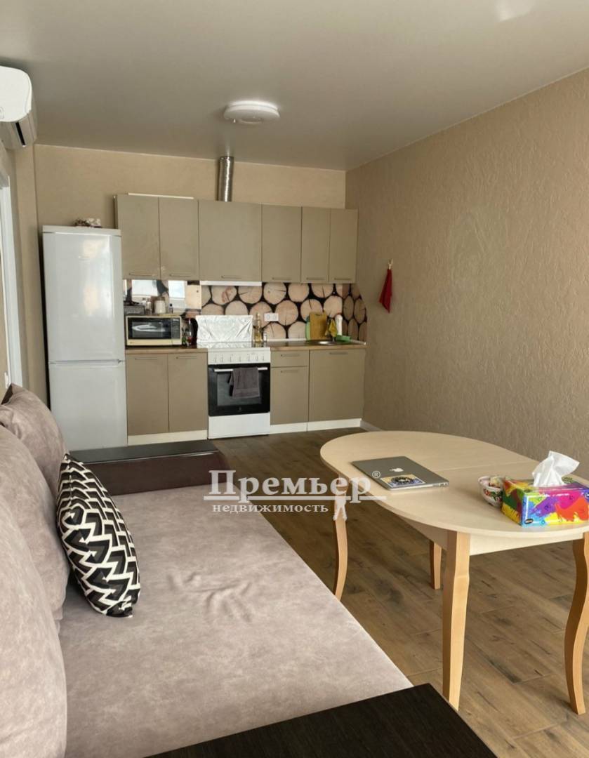 Продаж 1-кімнатної квартири 40 м², Академіка Сахарова вул.