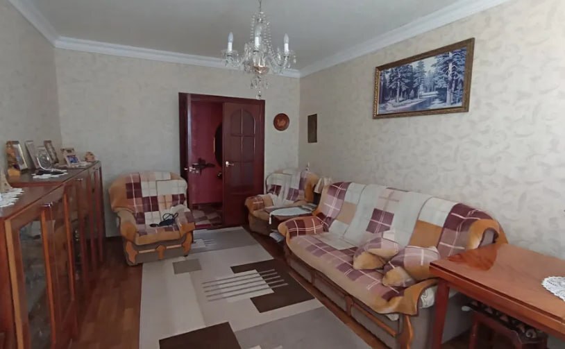 Продажа 4-комнатной квартиры 83 м², Героев Крут ул.