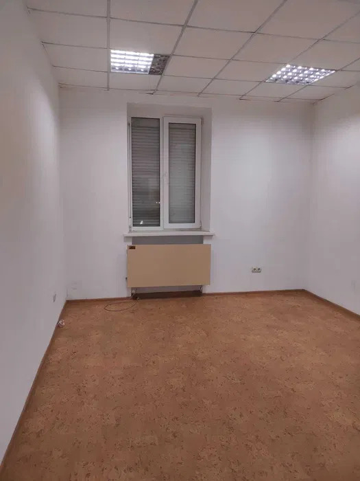 Оренда приміщення вільного призначення 25 м², Жилянська вул., 148