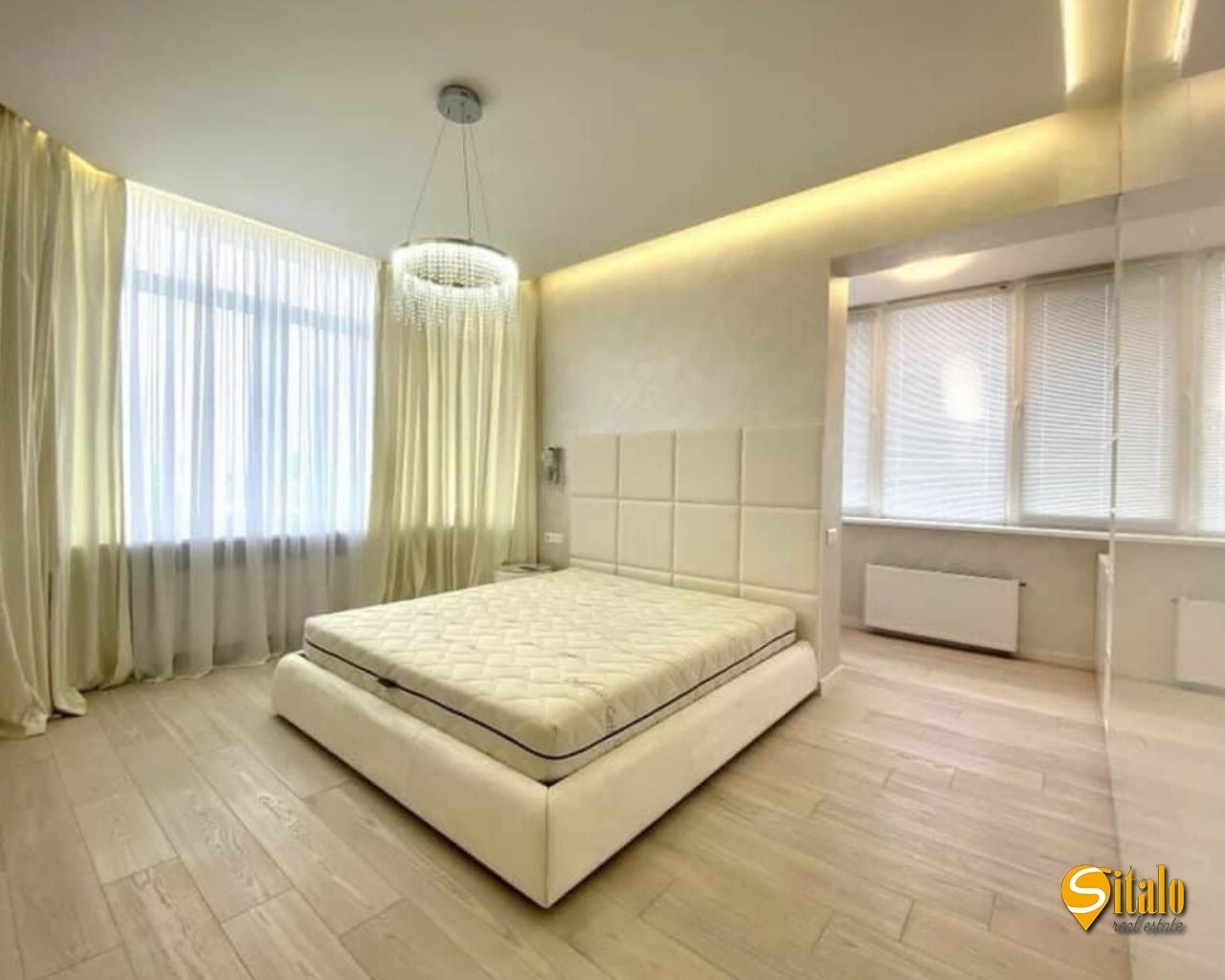 Продаж 4-кімнатної квартири 120 м², Євгена Коновальця вул., 34а