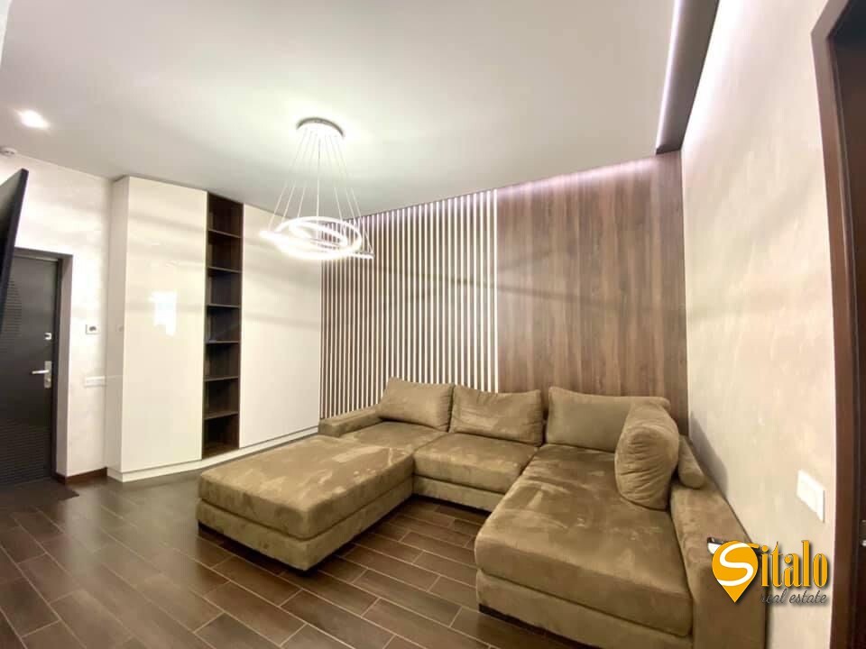 Продажа 2-комнатной квартиры 60 м², Евгения Коновальца ул., 34