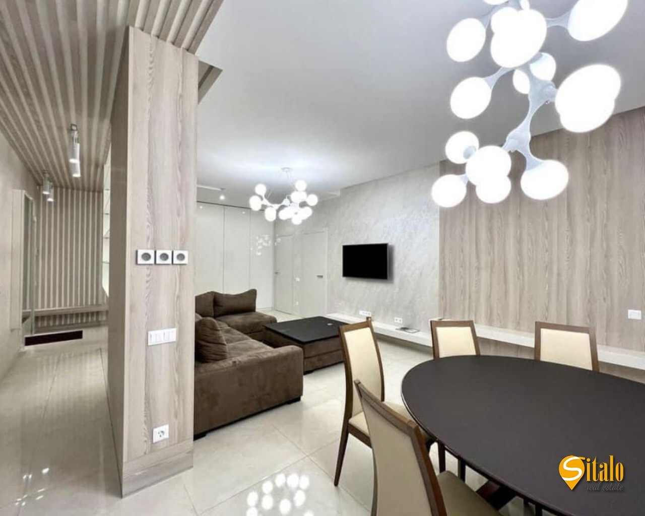 Продажа 4-комнатной квартиры 140 м², Евгения Коновальца ул., 34А
