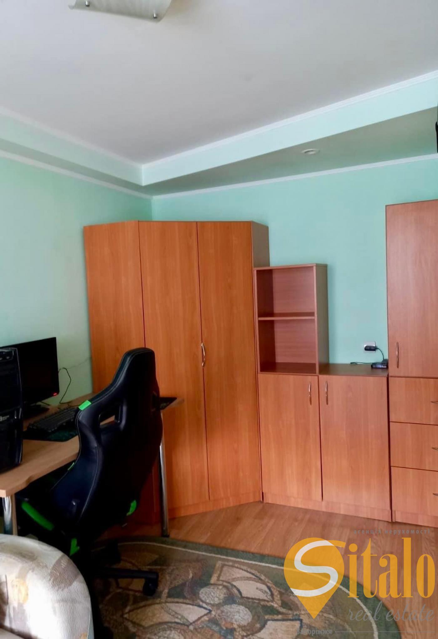 Продаж 3-кімнатної квартири 51 м², Європейська вул.