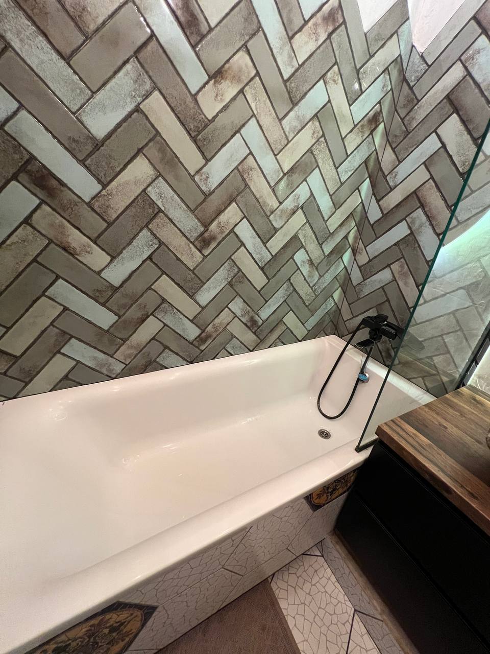 Продажа 3-комнатной квартиры 90 м², Сергея Тархова ул., 9