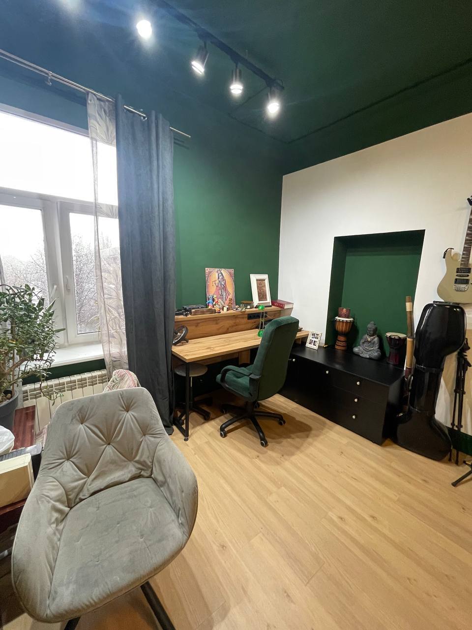 Продажа 3-комнатной квартиры 90 м², Сергея Тархова ул., 9