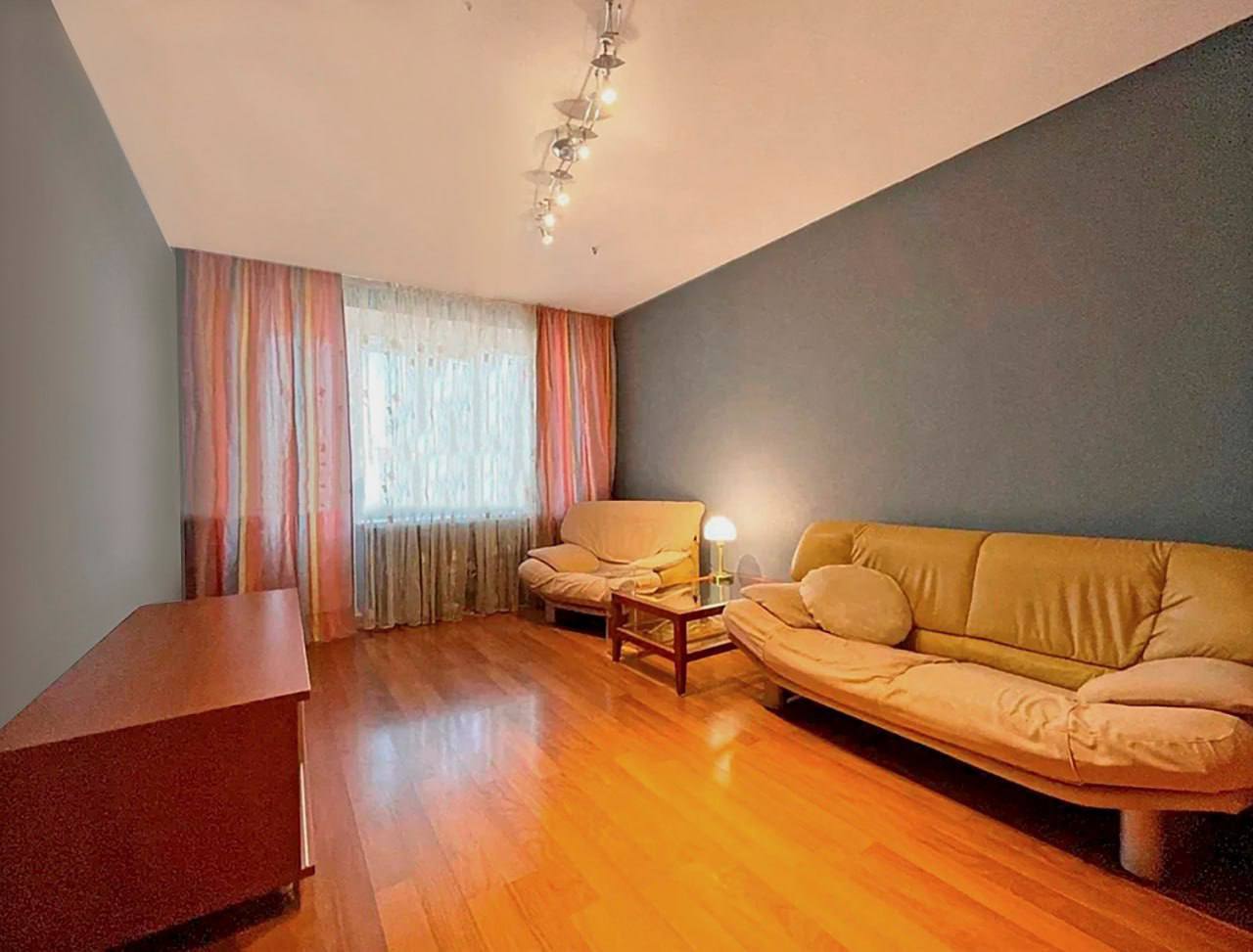Продаж 2-кімнатної квартири 75 м², Прокоф'єва вул.