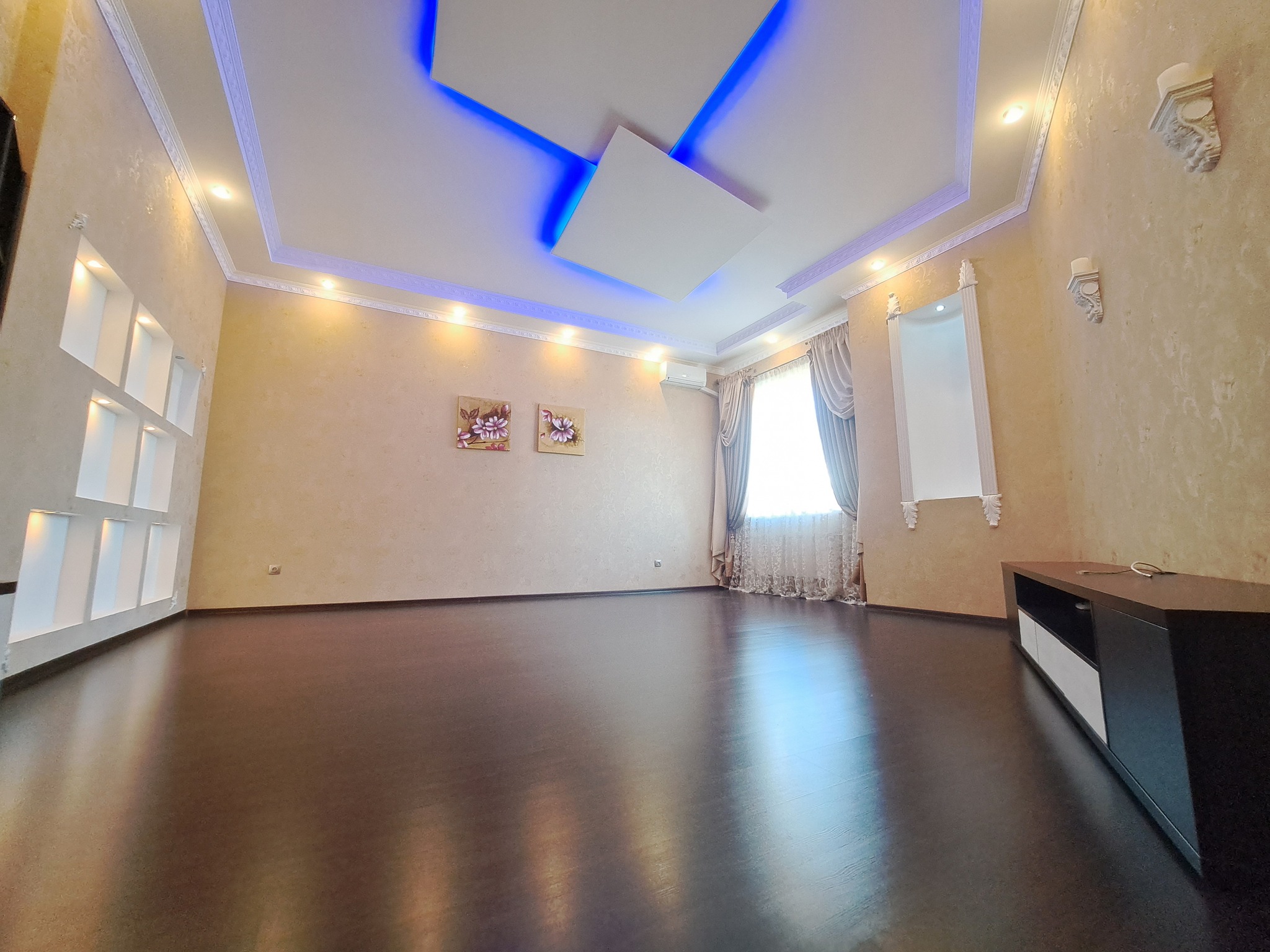 Продажа 3-комнатной квартиры 105 м², Валерия Лобановского ул., 21 К5