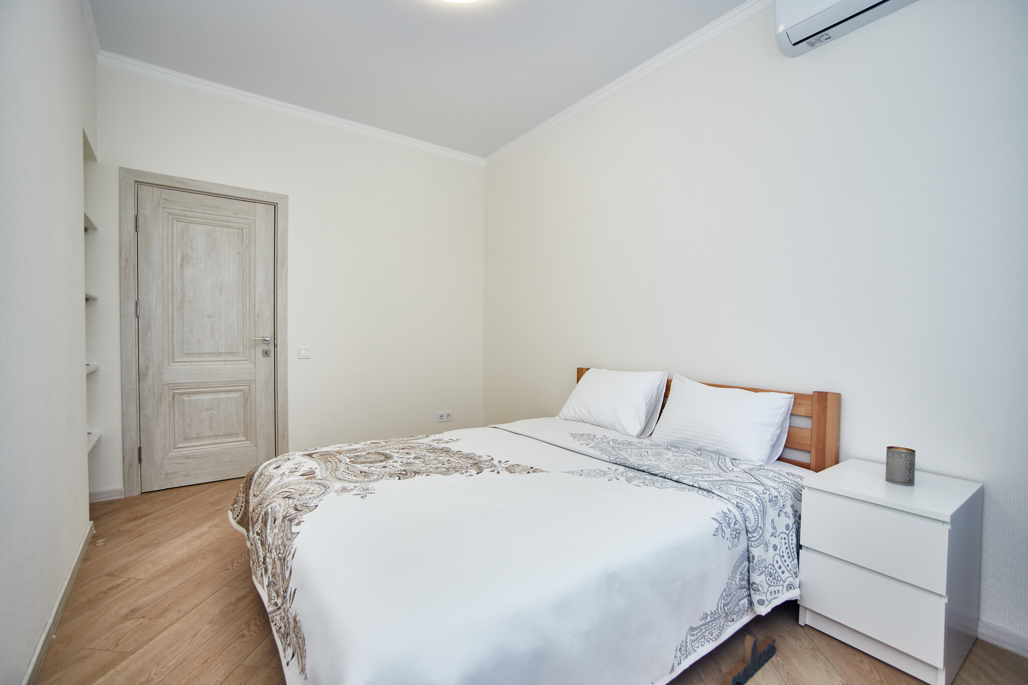3-комнатная квартира посуточно 80 м², Генуэзская ул.