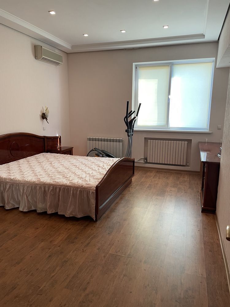 Аренда 1-комнатной квартиры 81 м², Европейская ул., 30