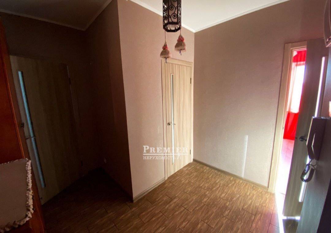 Продаж 3-кімнатної квартири 75 м², Академіка Сахарова вул.