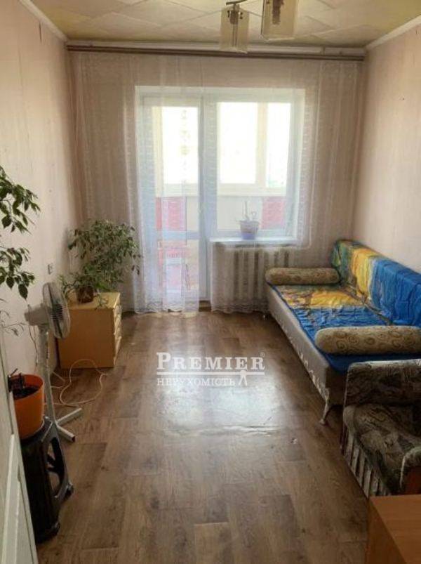 Продаж 2-кімнатної квартири 55 м², Добровольского просп.