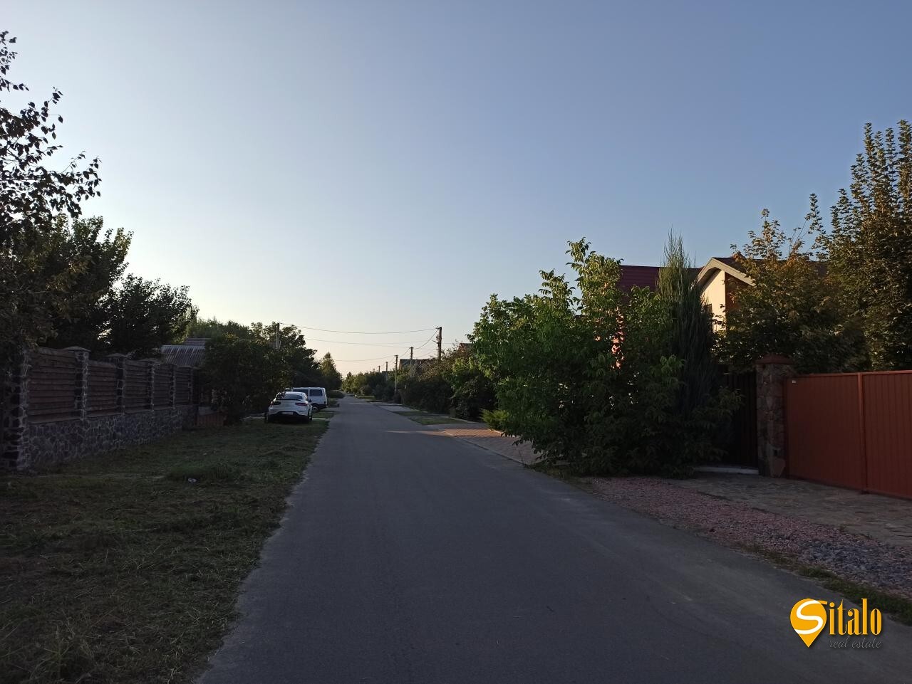 Продаж будинку 208 м²