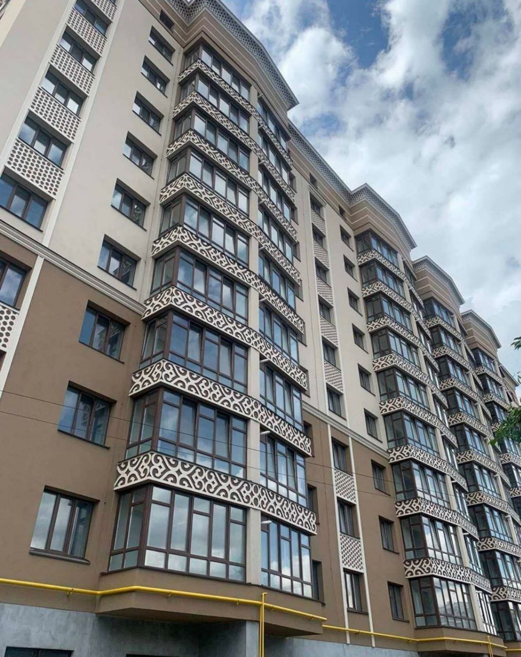 Продажа 2-комнатной квартиры 81.6 м², Проскуровского Подполья ул.