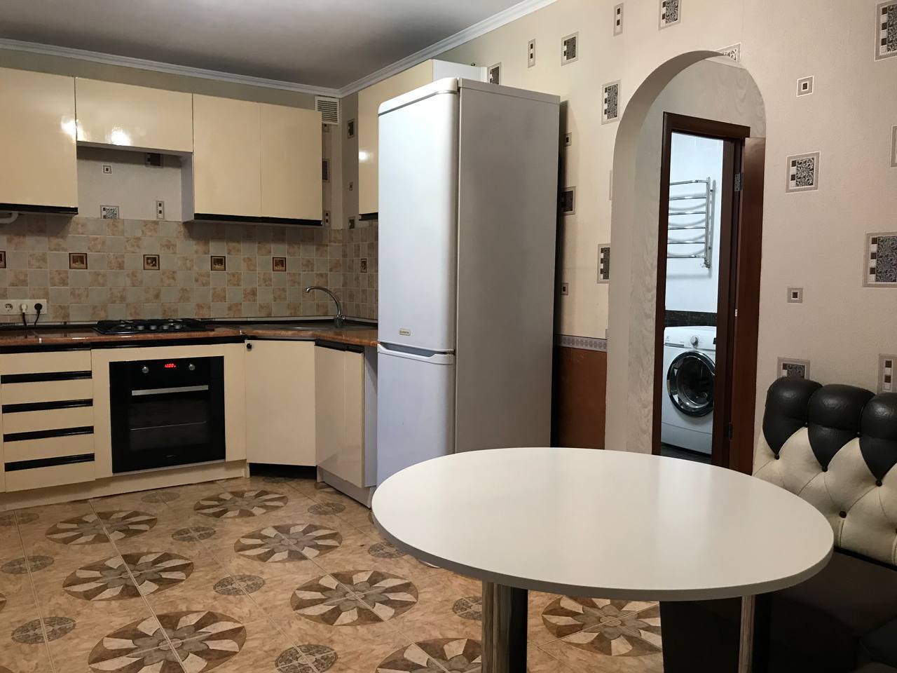 Продажа 1-комнатной квартиры 48 м², Заречанская ул.