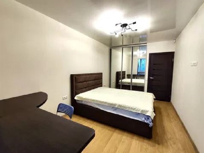 Продажа 2-комнатной квартиры 52 м², Академика Королева ул.
