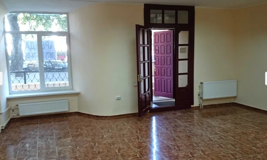Оренда приміщення вільного призначення 80 м², Соборная пл.