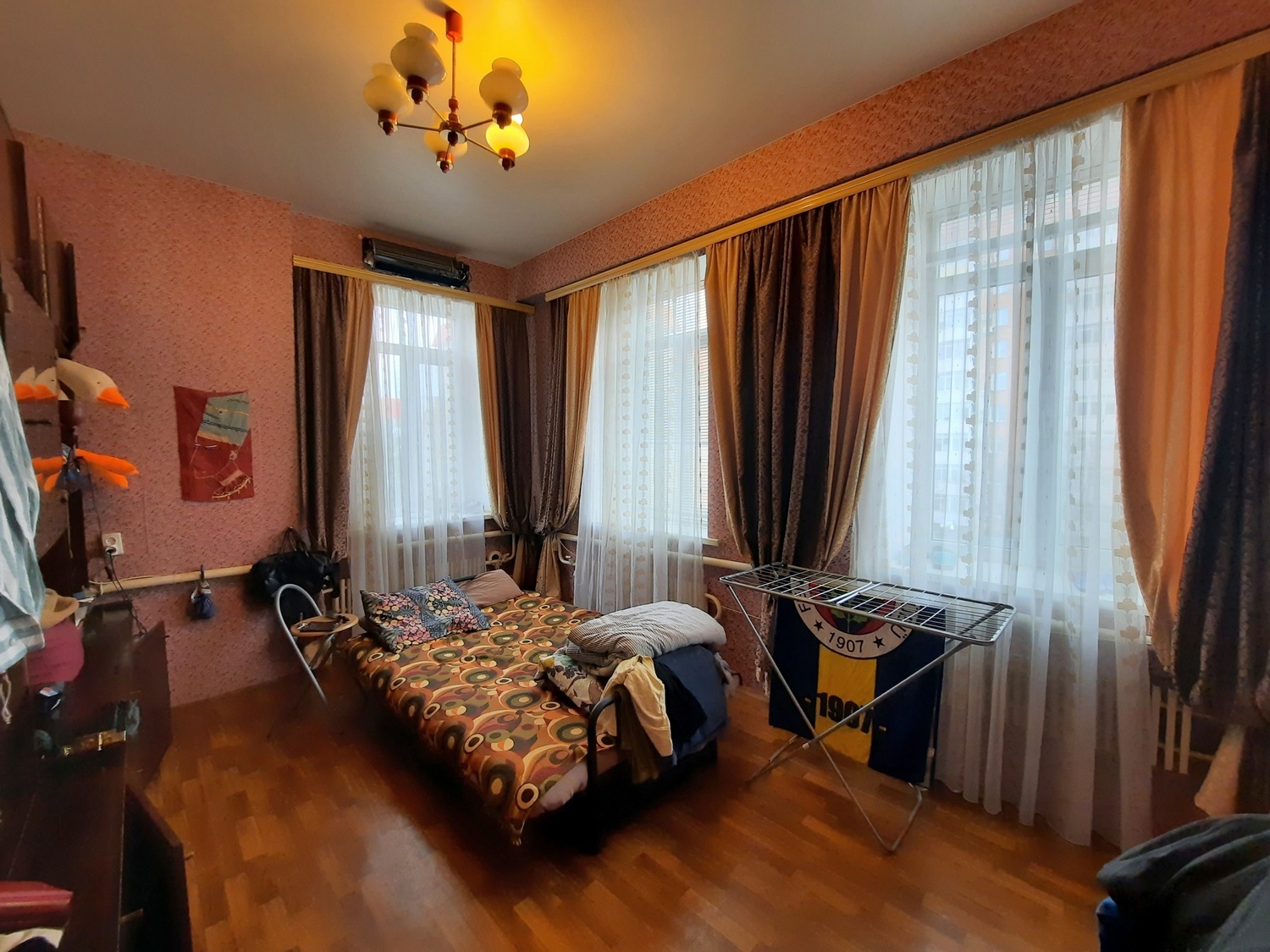 Продаж 2-кімнатної квартири 39 м², Студентська вул., 4