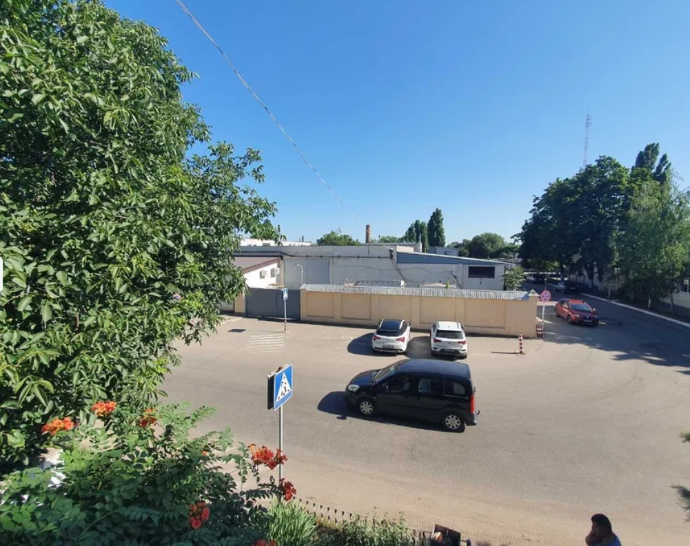 Оренда приміщення вільного призначення 169 м², Новомосковська дор.