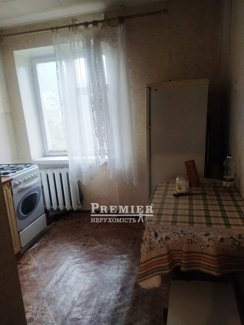 Продаж 1-кімнатної квартири 31 м², Героїв Крут вул.