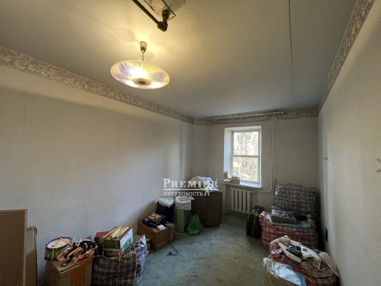 Продаж 1-кімнатної квартири 39 м², Петрова Генерала вул.