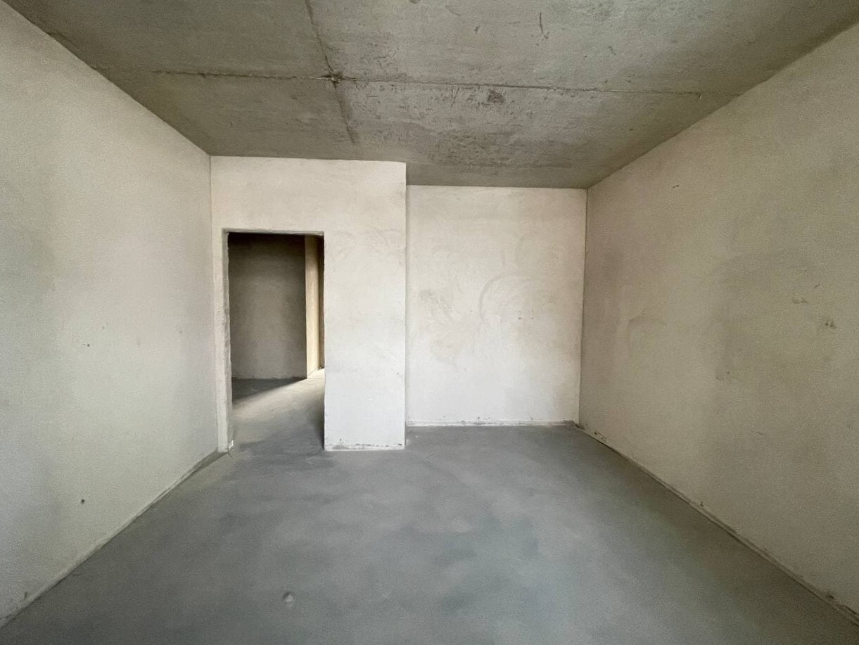 Продажа 3-комнатной квартиры 102.2 м², Школьная ул., 73А