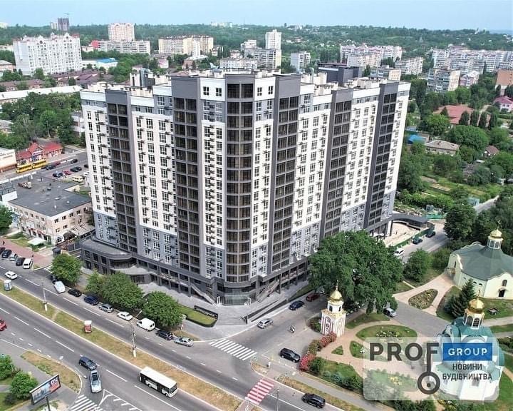Продажа 3-комнатной квартиры 102.2 м², Школьная ул., 73А