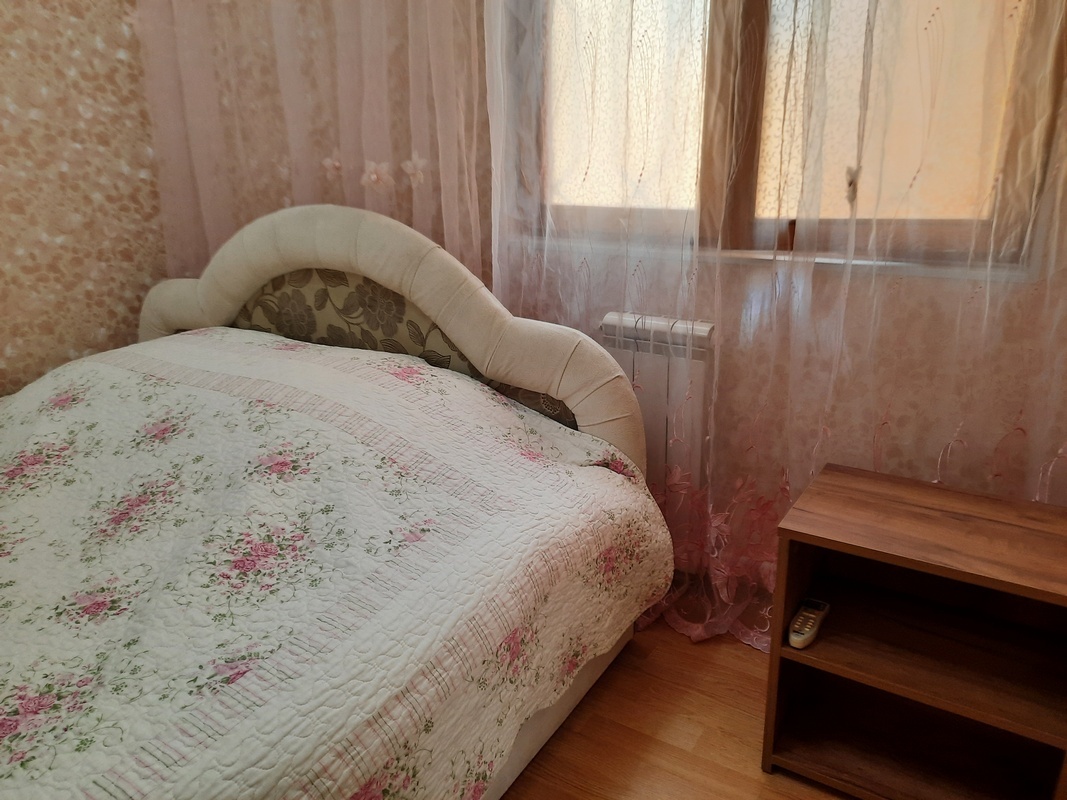 2-кімнатна квартира подобово 50 м², Леніна вул.