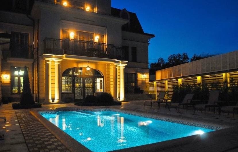 Оренда будинку 780 м², Дачная вул., 30