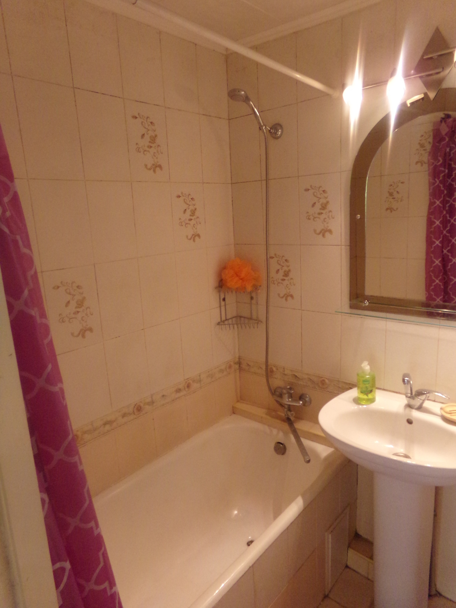 3-кімнатна квартира подобово 90 м², Лесі Українки бул., 9