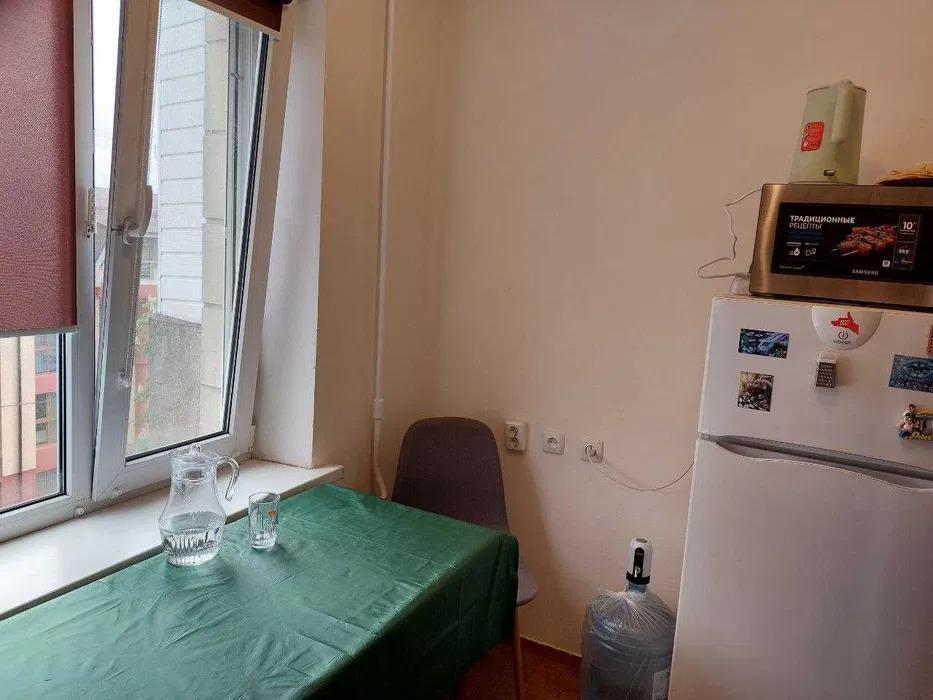 Оренда 1-кімнатної квартири 27 м², Багговутівська вул., 12