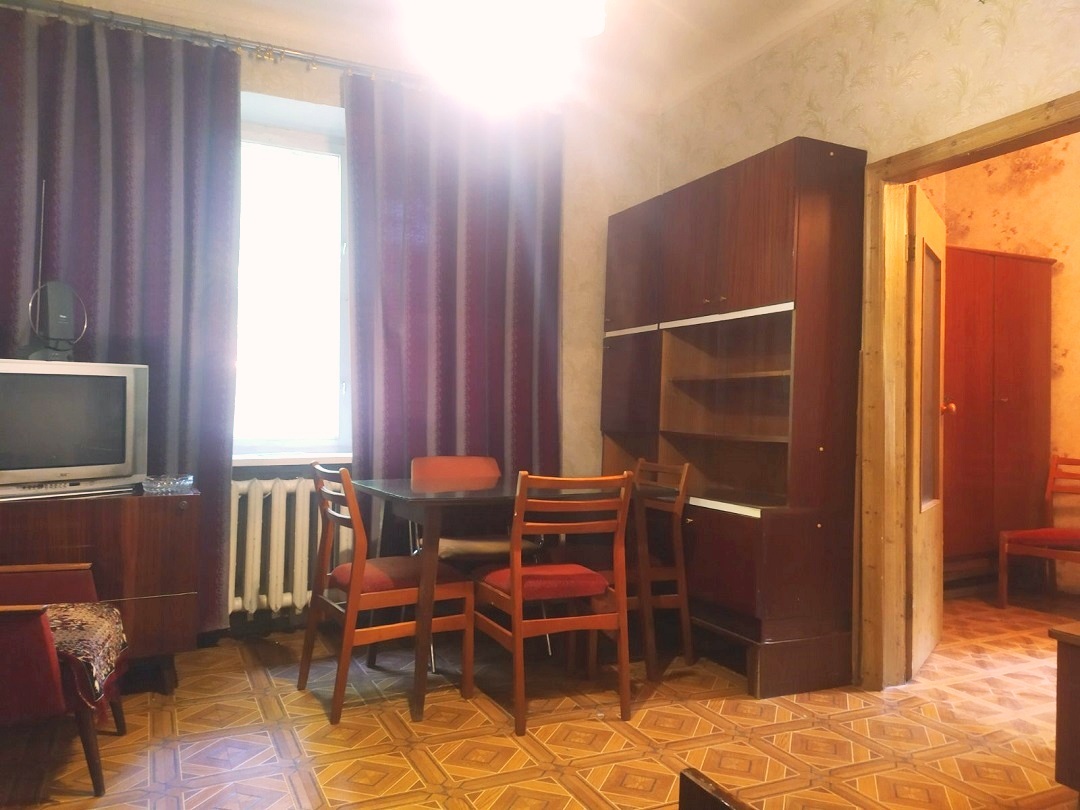 Продаж 2-кімнатної квартири 31.4 м², Тітова вул., 2А