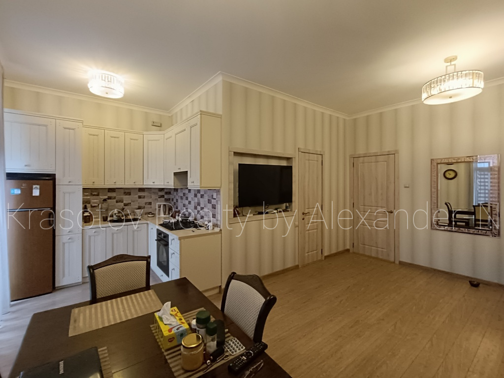 Продажа 2-комнатной квартиры 65 м², Чехова ул., 1/1