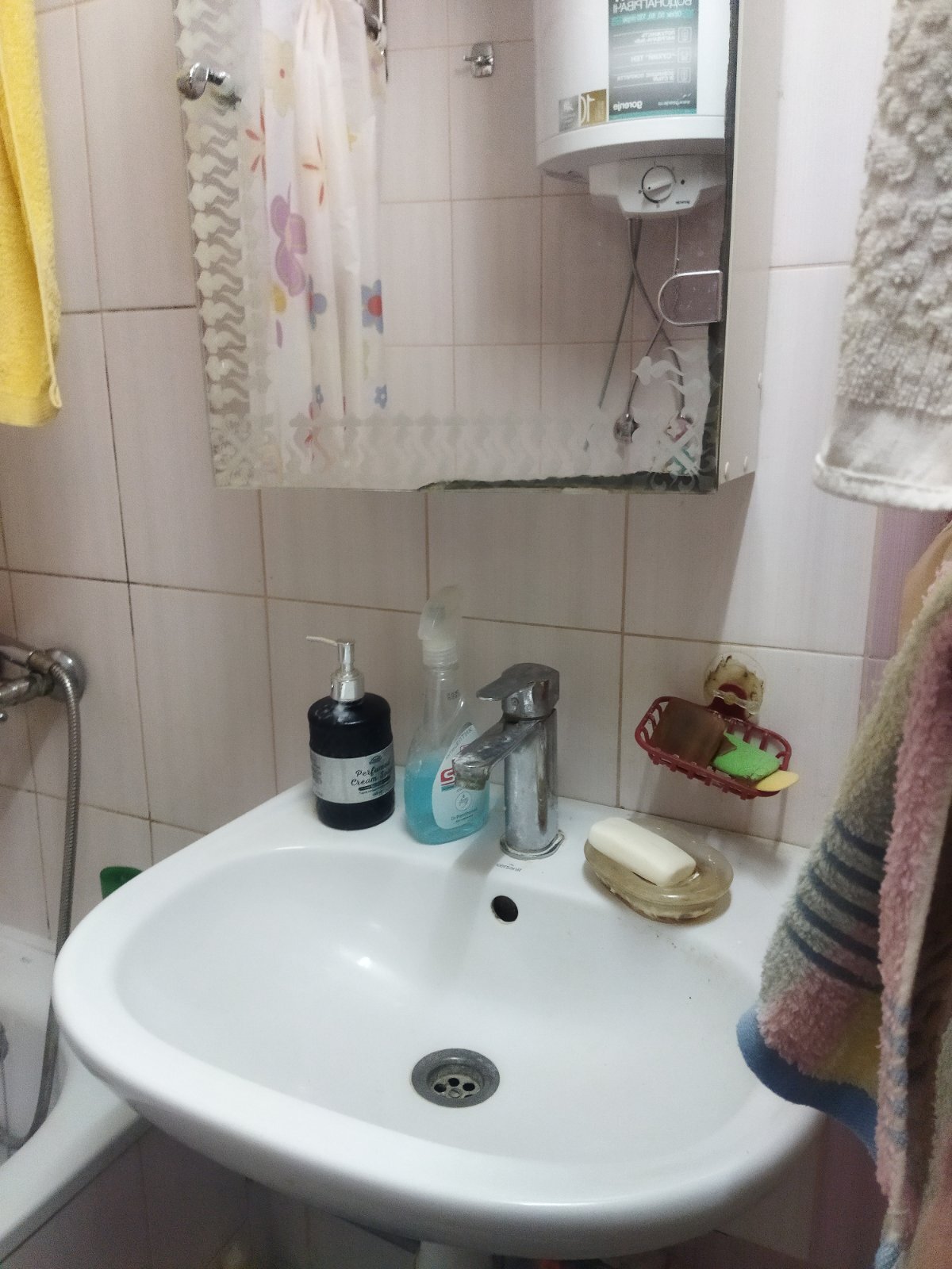 Оренда кімнати/частини квартири, Оболонський просп., 2А