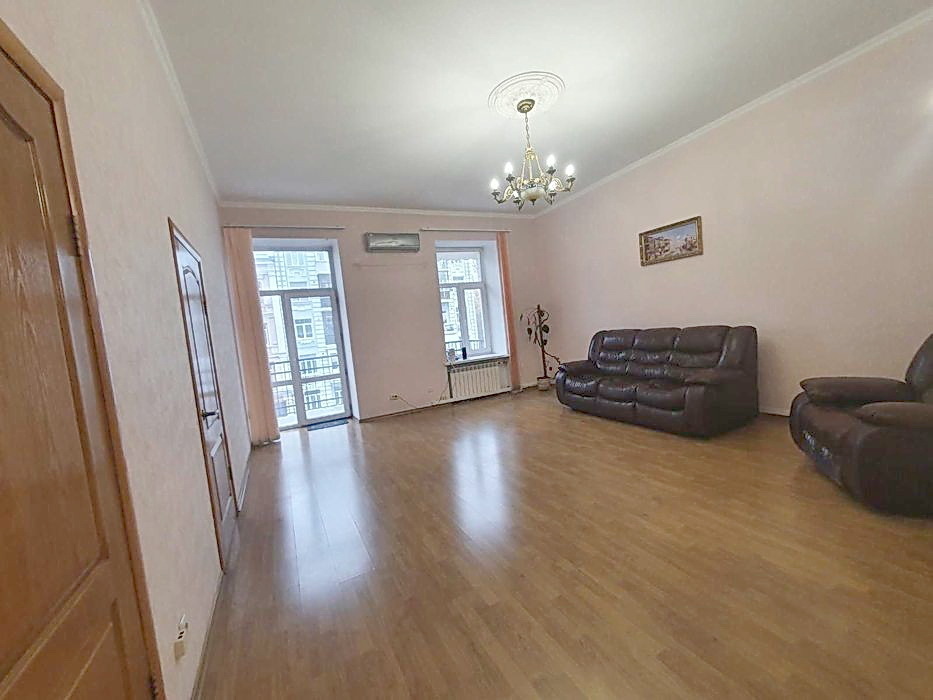 Аренда офиса 140 м², Шота Руставели ул., 34