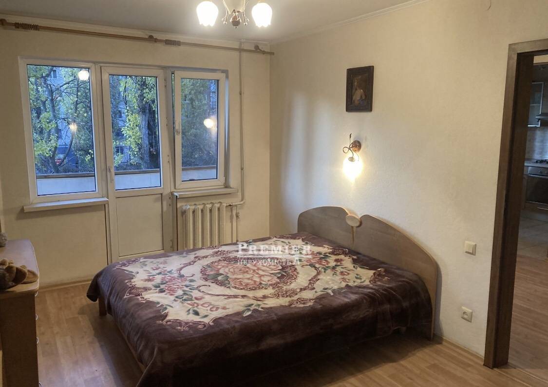Продаж 2-кімнатної квартири 43 м², Академіка Філатова вул.